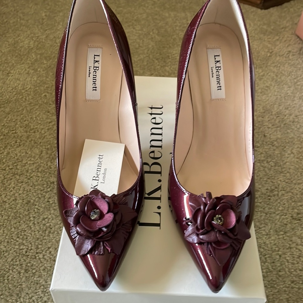 L.K Bennett London pumps